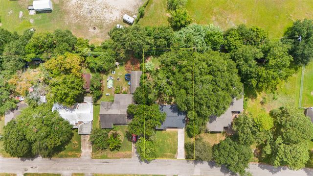 2803 S Houston Drive, La Marque, TX 77568