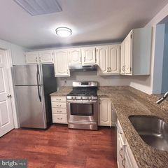 1705 MOUNTAINVIEW DR #1705, Chesterbrook, PA 19087