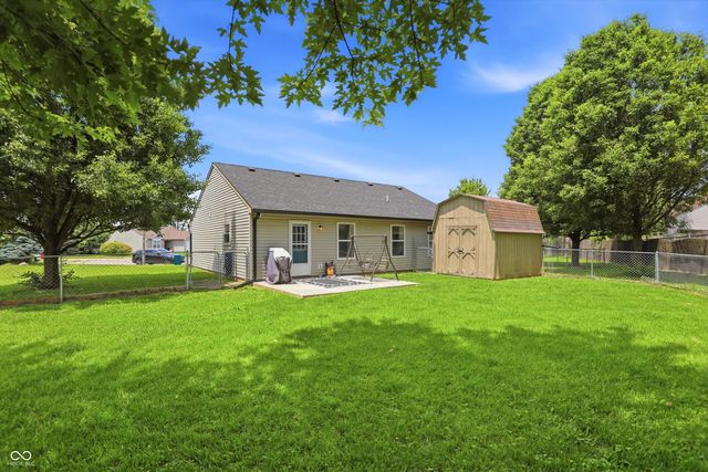 4027 Fairoaks Court, Franklin, IN 46131