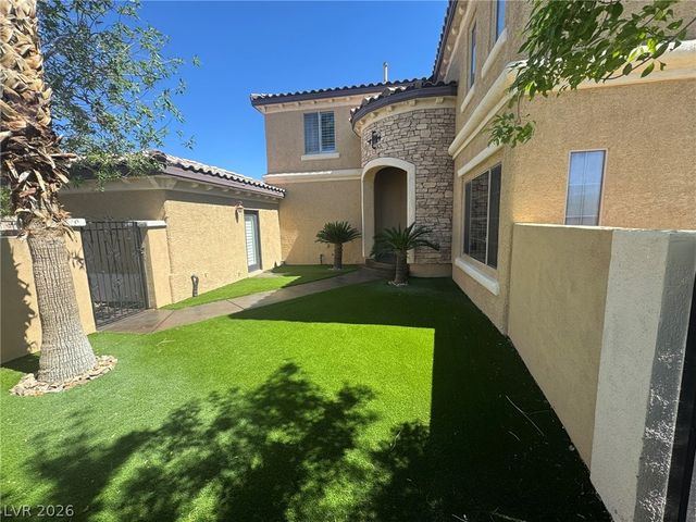 10088 Keifer Valley Street, Las Vegas, NV 89178