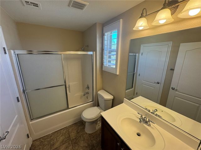 10088 Keifer Valley Street, Las Vegas, NV 89178
