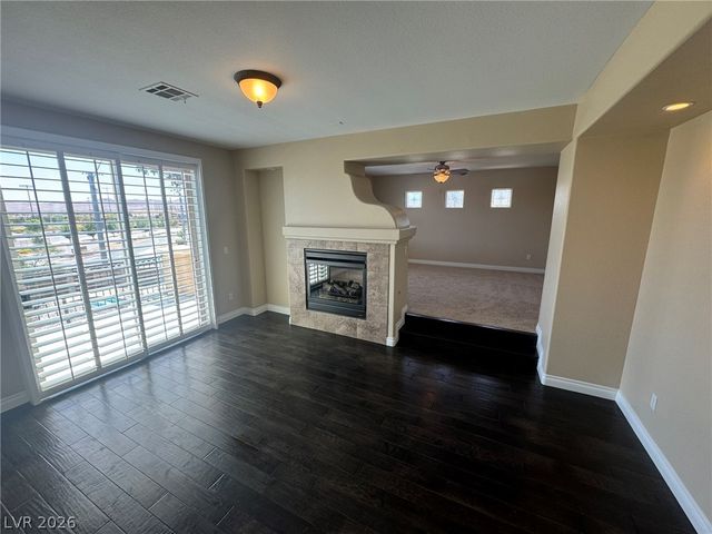 10088 Keifer Valley Street, Las Vegas, NV 89178