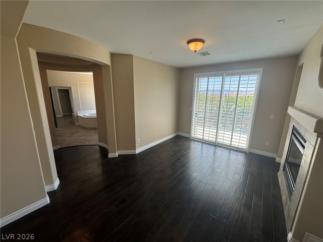 10088 Keifer Valley Street, Las Vegas, NV 89178