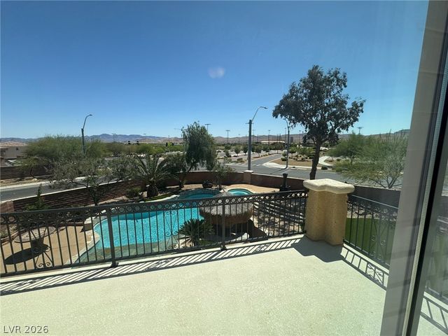 10088 Keifer Valley Street, Las Vegas, NV 89178