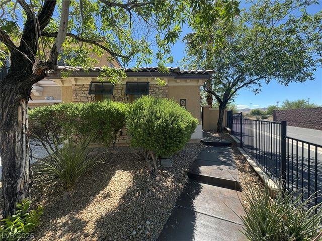 10088 Keifer Valley Street, Las Vegas, NV 89178