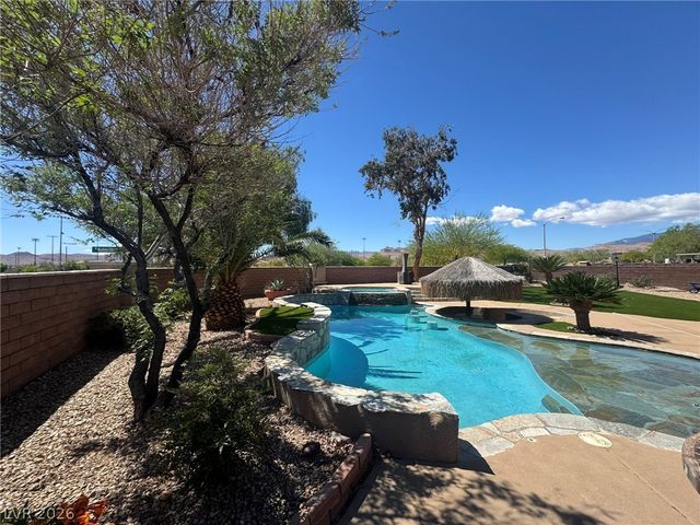 10088 Keifer Valley Street, Las Vegas, NV 89178