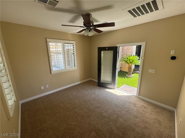 10088 Keifer Valley Street, Las Vegas, NV 89178