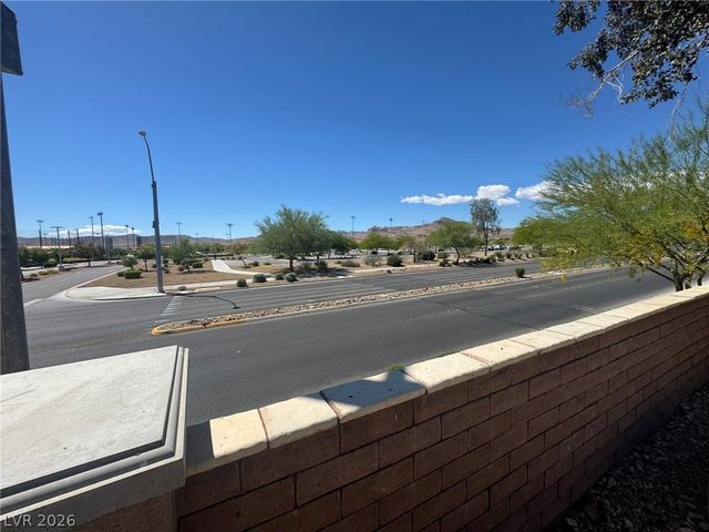 10088 Keifer Valley Street, Las Vegas, NV 89178