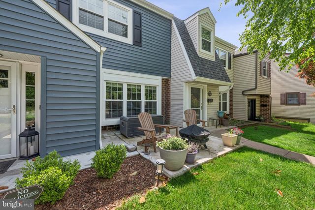 2140 ASH LN, Lafayette Hill, PA 19444
