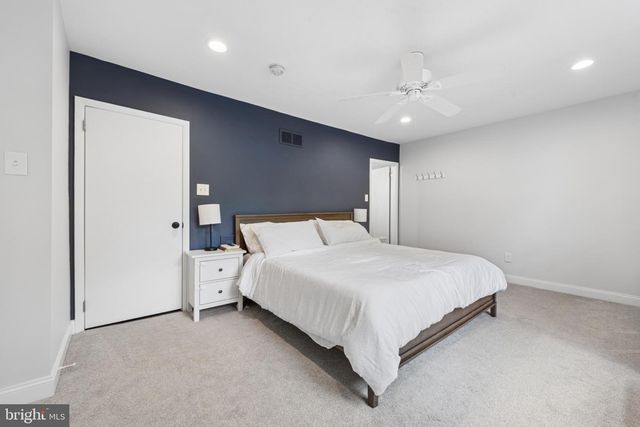 2140 ASH LN, Lafayette Hill, PA 19444