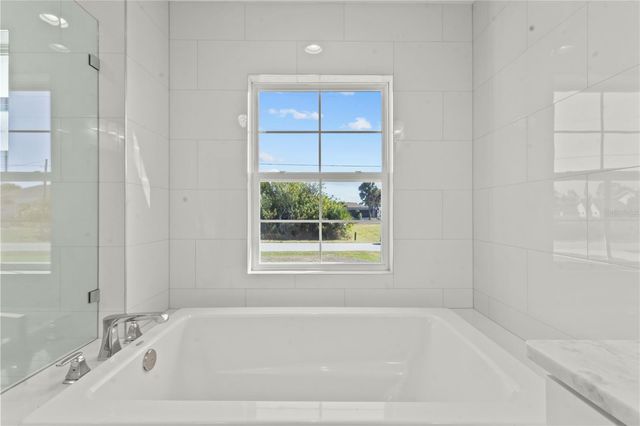 2483 HERRON TERRACE, Port Charlotte, FL 33981