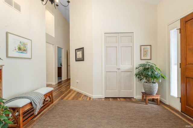 51151 Huntington Lane, Granger, IN 46530