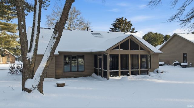 51151 Huntington Lane, Granger, IN 46530