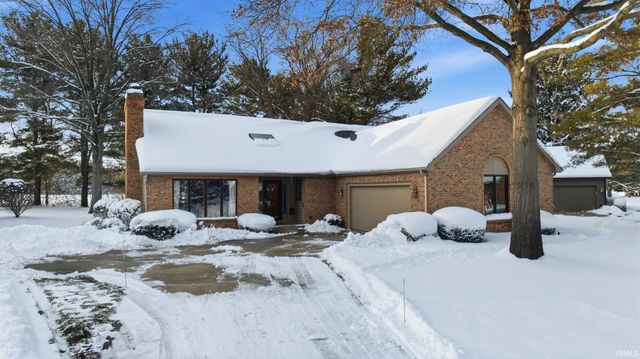 51151 Huntington Lane, Granger, IN 46530