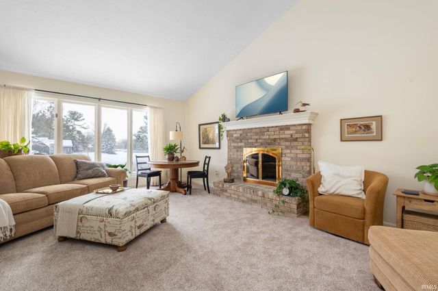 51151 Huntington Lane, Granger, IN 46530