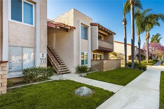 700 W La Veta I11, Orange, CA 92868