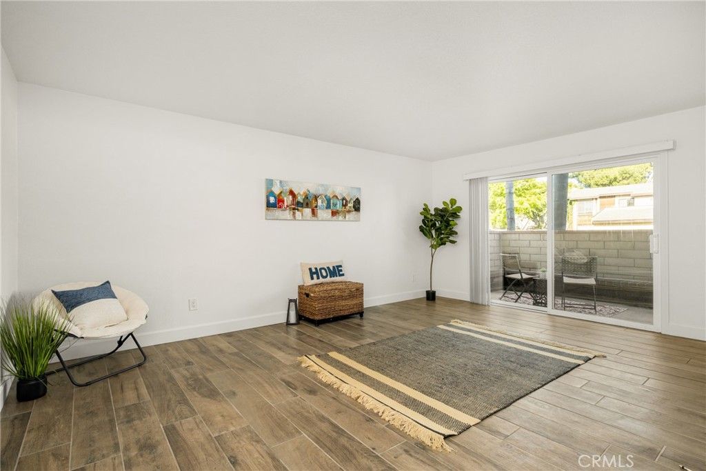 700 W La Veta I11, Orange, CA 92868 — photo 4