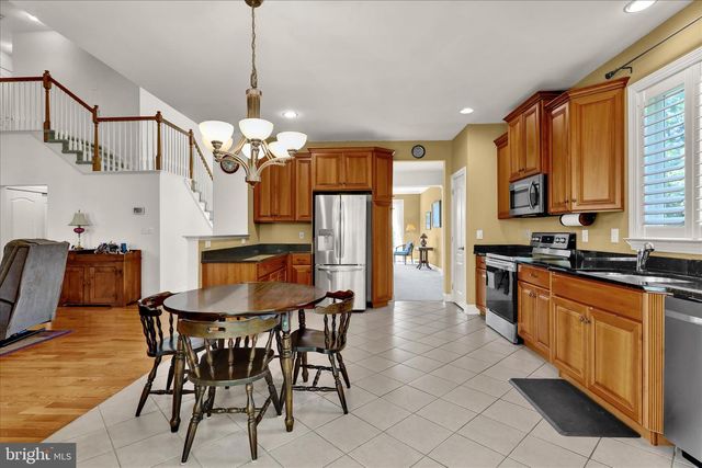 645 MARTIN DR, Avondale, PA 19311