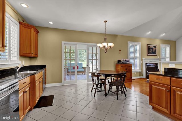 645 MARTIN DR, Avondale, PA 19311