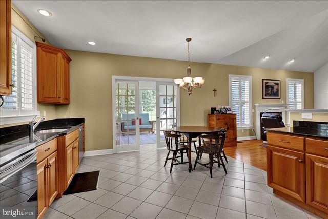 645 MARTIN DR, Avondale, PA 19311