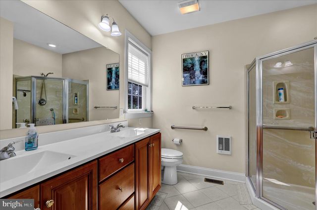 645 MARTIN DR, Avondale, PA 19311