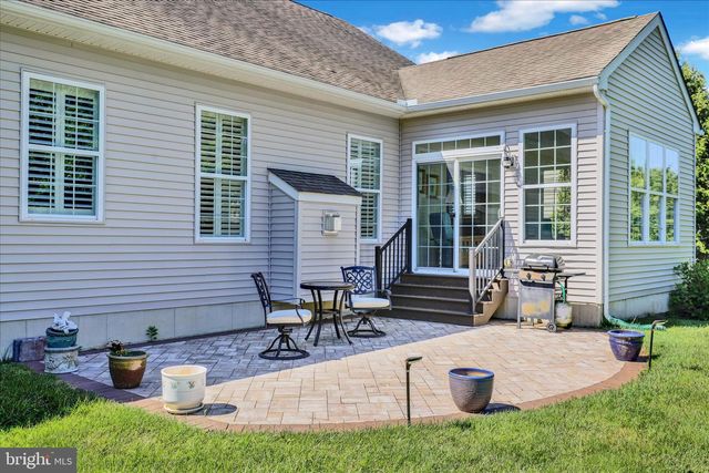 645 MARTIN DR, Avondale, PA 19311