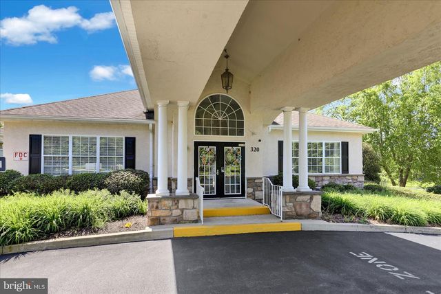 645 MARTIN DR, Avondale, PA 19311
