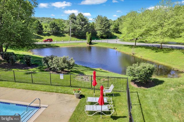 645 MARTIN DR, Avondale, PA 19311