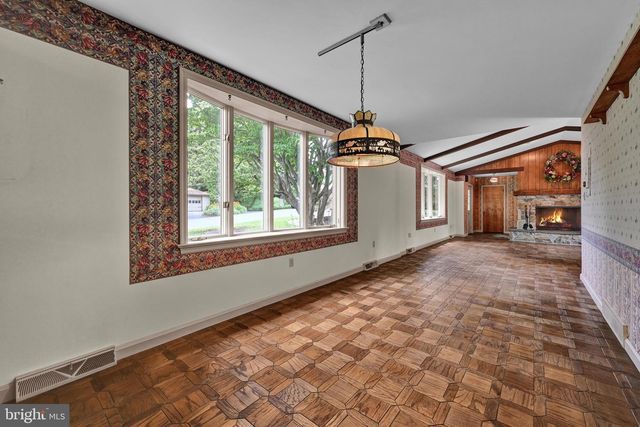 156 CONESTOGA BLVD, Lancaster, PA 17602