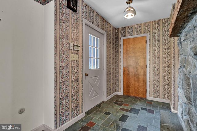 156 CONESTOGA BLVD, Lancaster, PA 17602