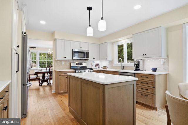 1489 GREENAWALT RD, Huntingdon Valley, PA 19006