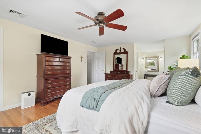 1489 GREENAWALT RD, Huntingdon Valley, PA 19006