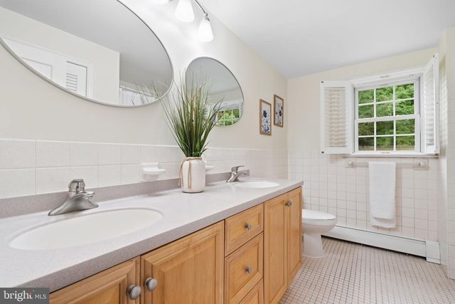 1489 GREENAWALT RD, Huntingdon Valley, PA 19006