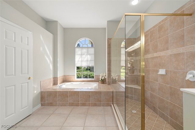 23180 Whispering Ridge DR, Estero, FL 34135