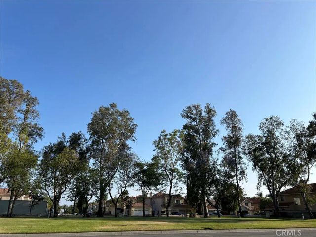 8016 Tuscany Street, Fontana, CA 92336