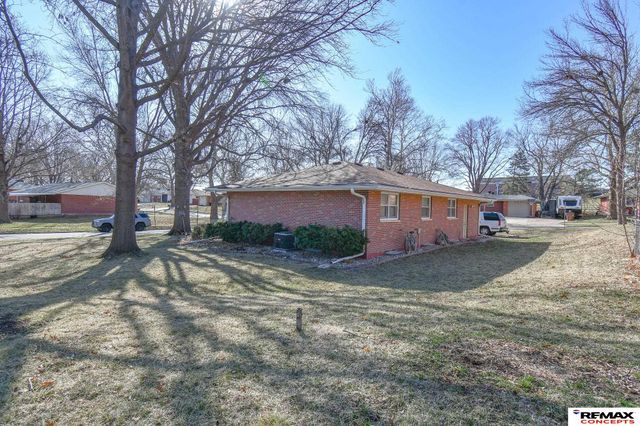 841 Aspen Lane, Lincoln, NE 68510