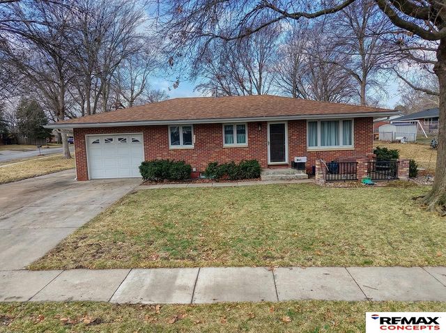 841 Aspen Lane, Lincoln, NE 68510