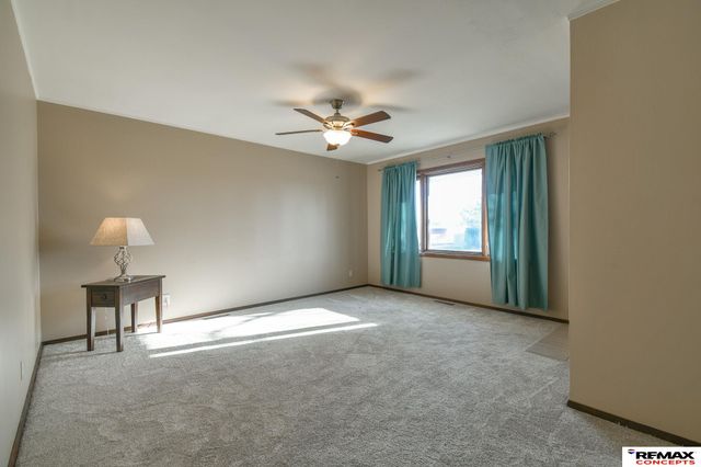 841 Aspen Lane, Lincoln, NE 68510