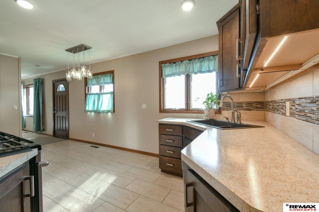 841 Aspen Lane, Lincoln, NE 68510