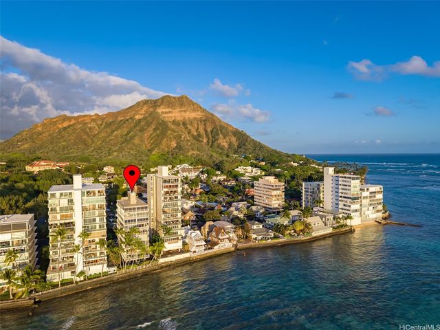 3015 Kalakaua Avenue 201, Honolulu, HI 96815