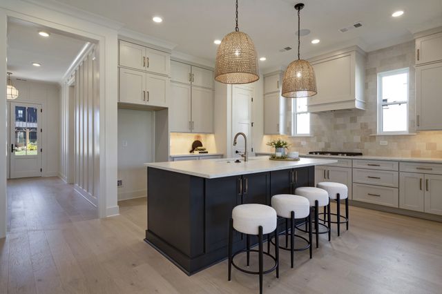 2004 Landry Pl, Franklin, TN 37064