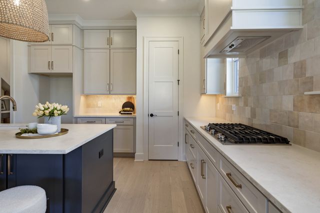 2004 Landry Pl, Franklin, TN 37064