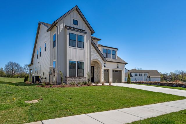 2004 Landry Pl, Franklin, TN 37064