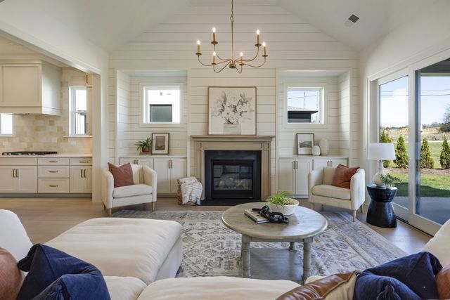 2004 Landry Pl, Franklin, TN 37064