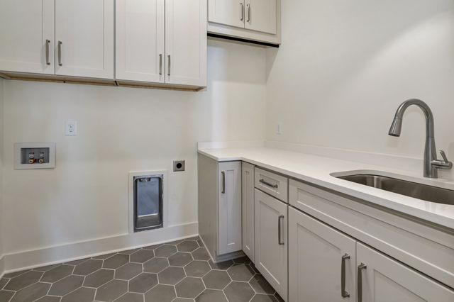 2004 Landry Pl, Franklin, TN 37064