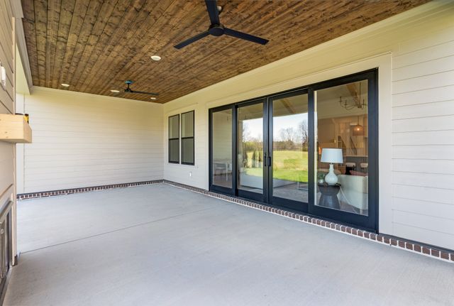 2004 Landry Pl, Franklin, TN 37064