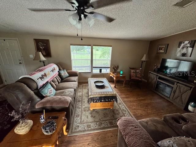 19231 NW HIGHWAY 335, Williston, FL 32696