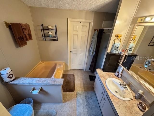 19231 NW HIGHWAY 335, Williston, FL 32696