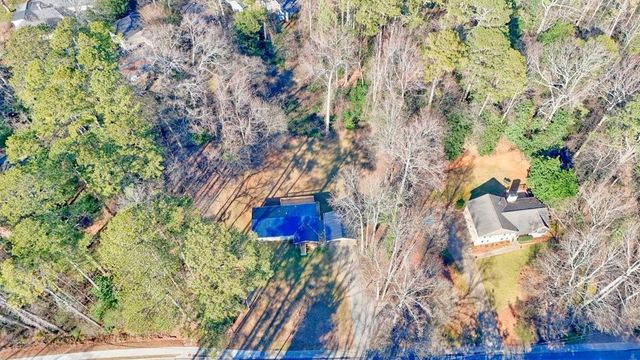 4646 W Lakeshore Drive, Acworth, GA 30101