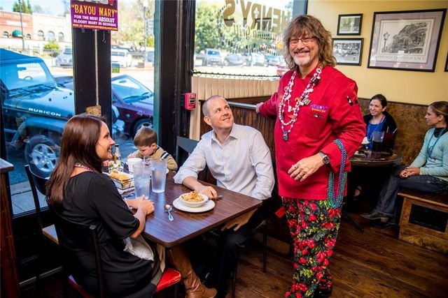 4646 W Lakeshore Drive, Acworth, GA 30101